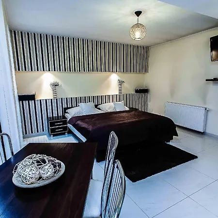 Ξενοδοχείο με διαμερίσματα Apart-lux *