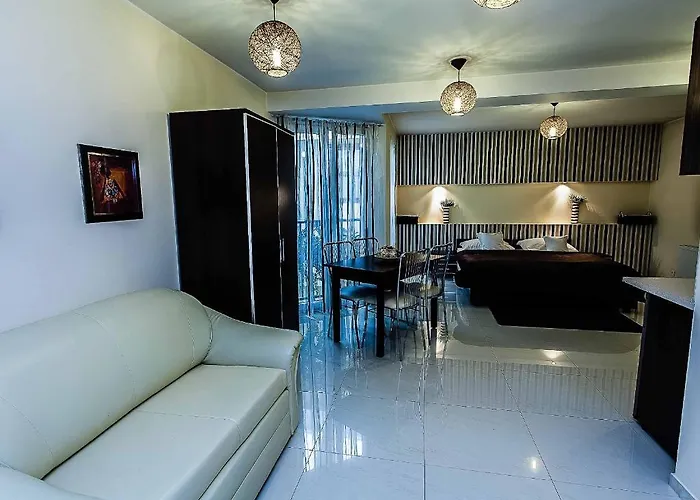 Apart-Lux Aparthotel